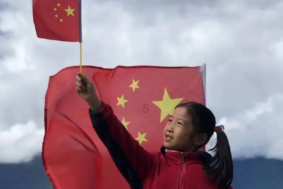 “感动湖南人物”邓宇光带动爱心公益行