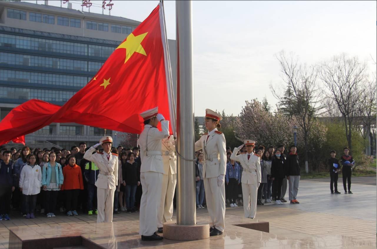 时尚可爱的准妈妈