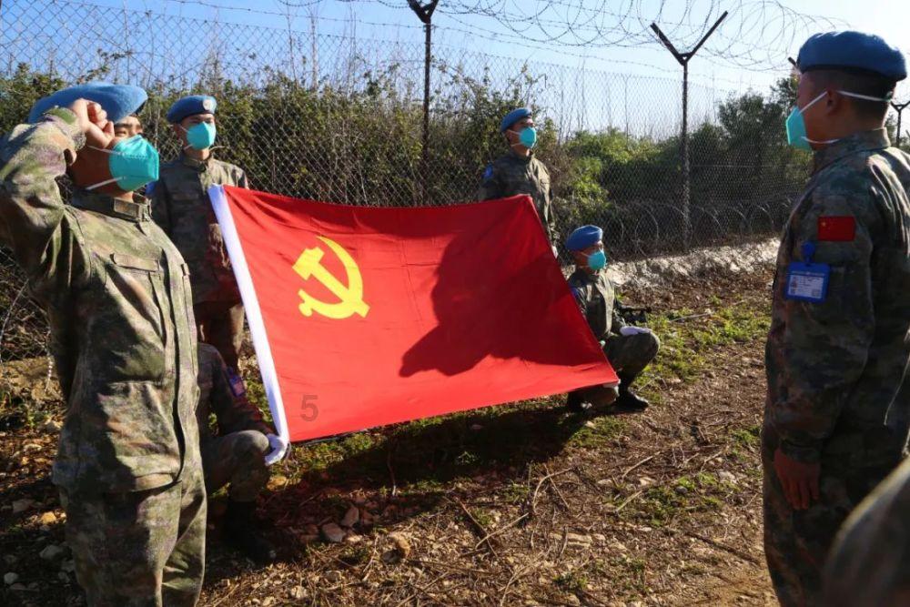 1月29日,云南哈巴雪山一名登山者滑坠遇难 ,大本营游客已全部下撤,未来是否会禁攀暂不知晓